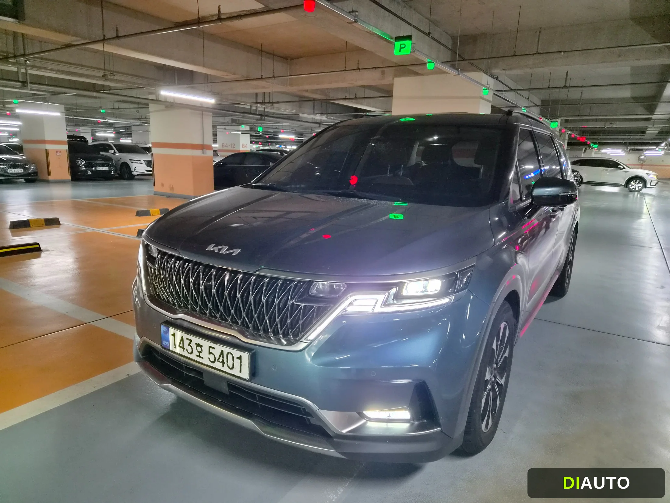 Kia Canival